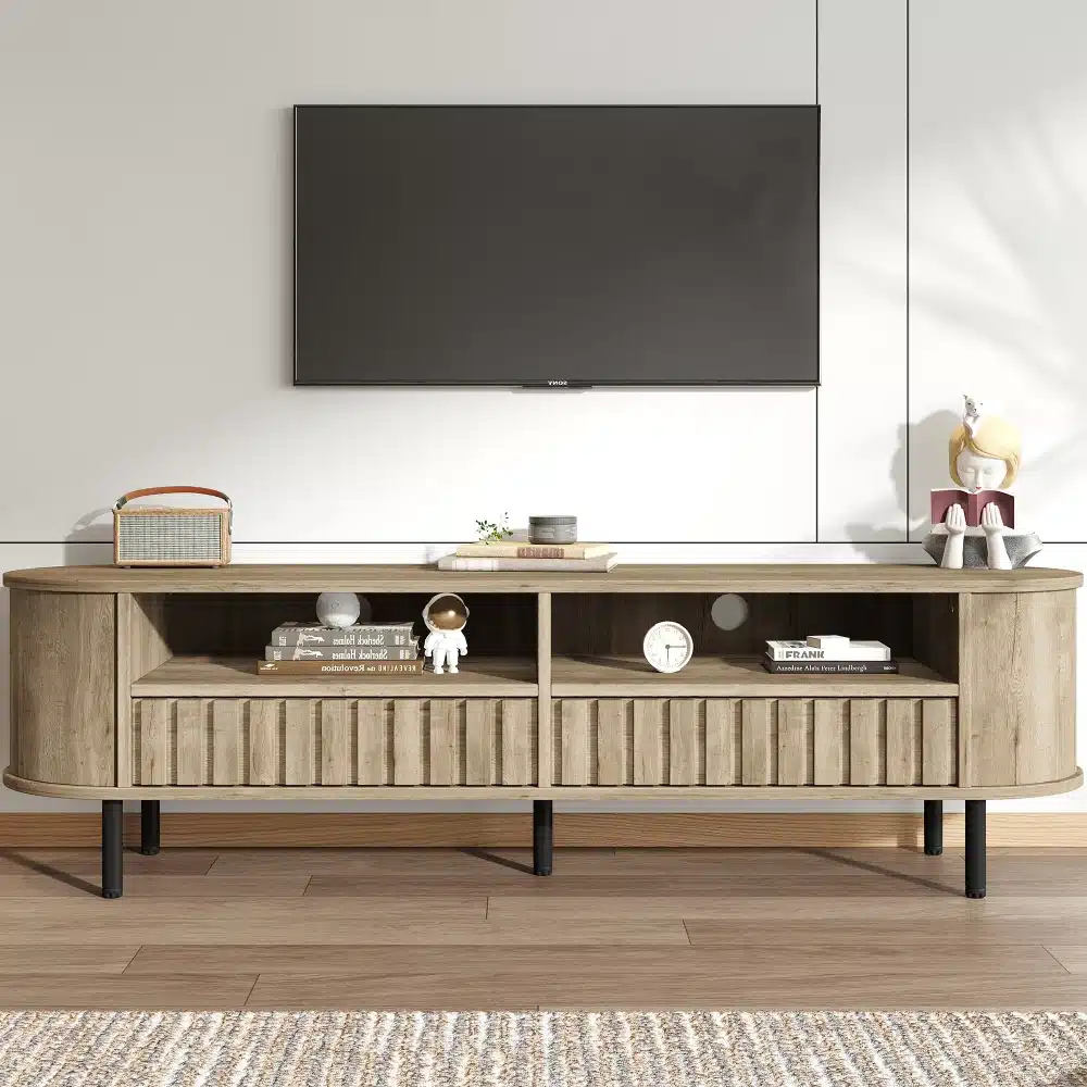TV-alus puidumustriga, 2 sahtlit, mustad jalad, 160×40×48 cm, detailne puidust viimistlus modernse elutoa taustal.