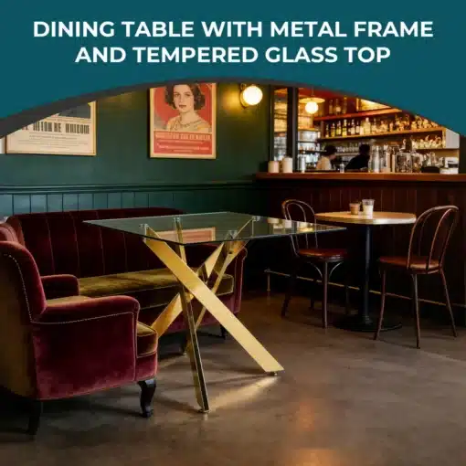 Söögilaud karastatud klaasiga, kuldsete metalljalgadega | E-pood Tootemaailm Söögilaud karastatud klaasiga ja kuldsete metalljalgadega, asetatud hubases restoranikeskkonnas. Laud on elegantselt ühendatud tumepunaste tugitoolidega, luues luksuslikku ja kaasaegset õhkkonda.
