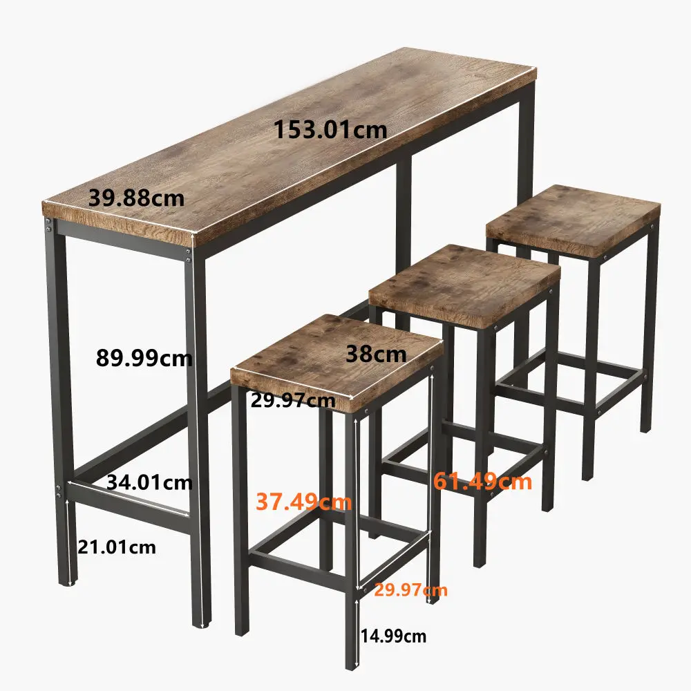 Piklik söögilaud koos kolme taburetiga, kõik puidust lauaplaadi ja metallraamidega. Kogu komplekt on kaasaegne ja minimalistlik, sobib hästi väiksematesse ruumidesse. Peamine laud ja taburetid on naturaalses puidutoonis, mis lisab soojust igasse interjööri.