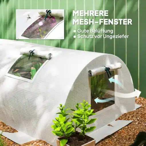 Kasvuhoone minitunnel UV-kaitsega, 4 aknaga, 300x80x45 cm | E-pood Tootemaailm Valge värviga, UV-kaitsega kasvuhoone minitunnel, millel on neli akent paremaks ventilatsiooniks ja kahjurite kaitseks. Pildil on näha lopsakad taimed, mis kasvavad kasvuhoone sees, ja roheline aed taustal.