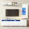 TV-elutoa komplekt LED-valgustusega, valge kõrgläige | E-pood Tootemaailm Valge kõrgläikega TV-elutoa komplekt, mis koosneb LED-valgustusega kappidest ja riiulist, minimalistlikus elutoas.