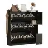 Jalatsikapp 3 klapiga must, istumispingiga, 119x24x122 cm | E-pood Tootemaailm Must jalatsikapp kolme klapiga, mille peal on pruun kott ja dekoratiivsed esemed. Kapp sisaldab mitut paari jalanõusid organiseeritult paigutatud klappide sees. Kapi kõrval on vihmavari rippumas.