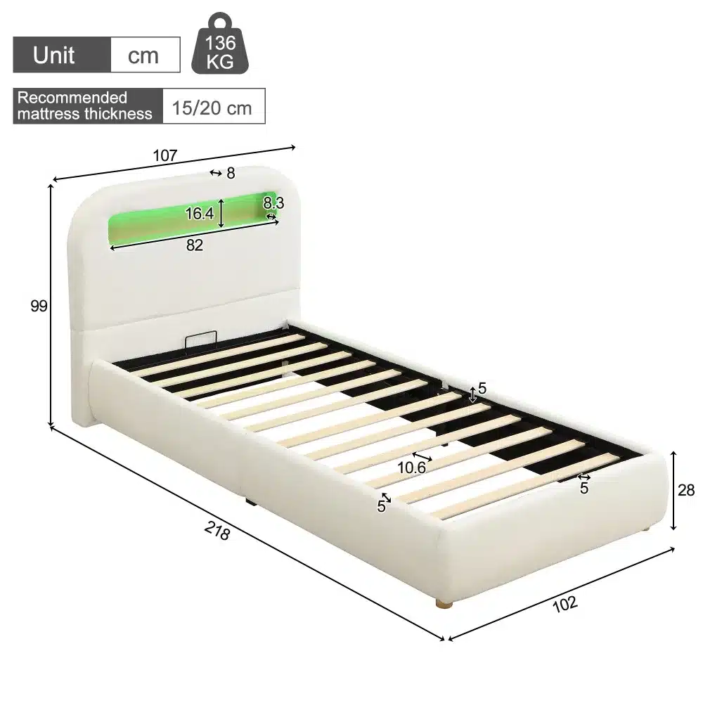 Valge disain voodi panipaigaga, LED-valgustusega 90x200. Voodi peatsi kohal roheline LED-riba. Mõõdud on märgitud teksti näol voodi külgedele.