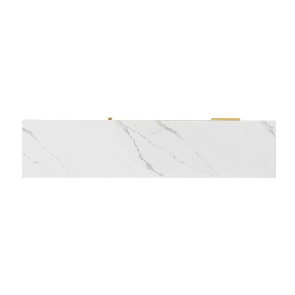 Tv-alus nikerdatud tekstuuriga madal disain, valge ja kuldsete detailidega, minimalistlik ja elegantne.