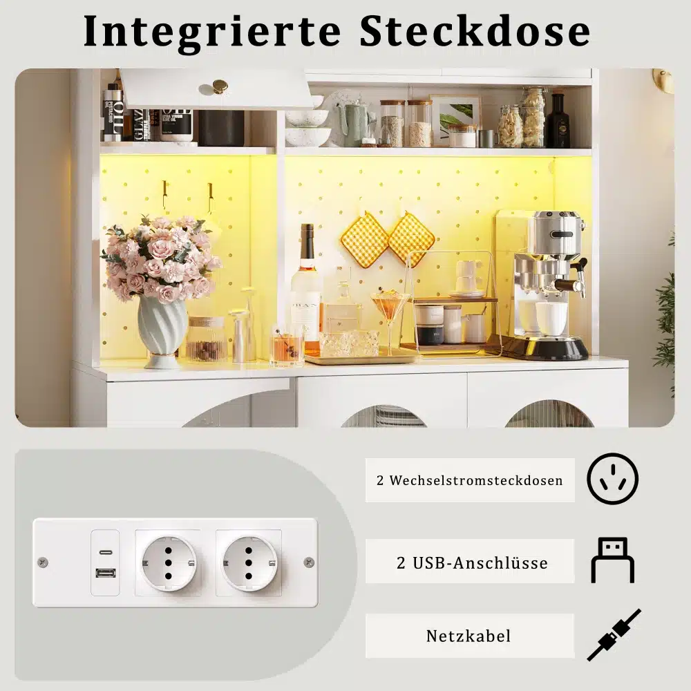 Valge köögi kummut LED tulede, USB laadimispesade ja klaasriiulitega, mille peal on lilled vaasis ja kohvimasin taustal. Kahe püsivoolupistikuga ühendusallikas ja mugav USB laadimispesa.