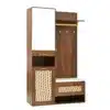Garderoobikomplekt peegliga ja LED-valgustusega, kuldsete nagidega | E-pood Tootemaailm Elegantne garderoobikomplekt peegliga ja LED-valgustusega, kus on pruun puitviimistlus, valge iste ja kuldsed nagid, sobitumas modernse interjööriga.