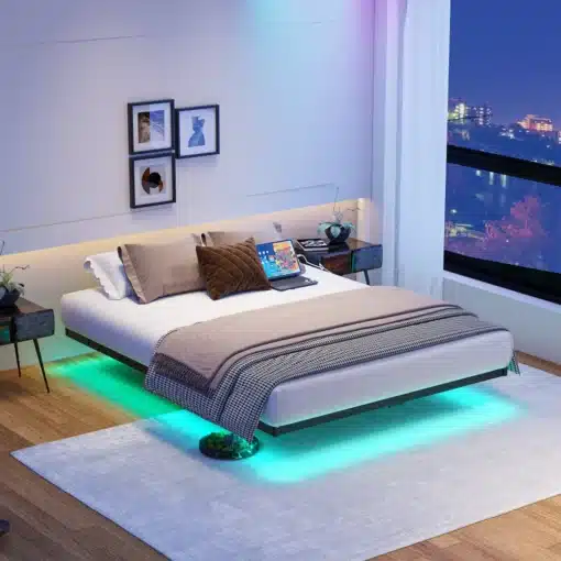 Voodi raam 120x200 led-valgustuse ja laadimisjaamaga metallist | E-pood Tootemaailm Moodne valge voodi LED-valgustusega, patjade ja tekiga, modernses magamistoas