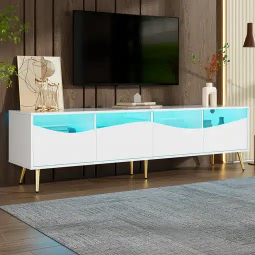 Puidust ja klaasist TV-alus LED valgustusega 180x40x50 cm | E-pood Tootemaailm Valge modernne TV-kapp sinise valgustusega klaasdetailidega, kuldsete jalgadega elutoas