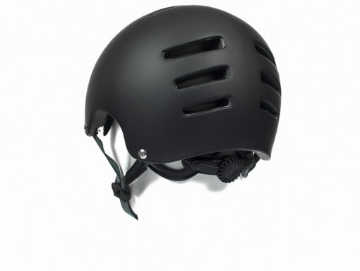 Kiiver LAZER Armor 2.0, Matte White (L) | E-pood Tootemaailm Must matt kiiver ventilatsiooniavade ja reguleerimisrihmaga