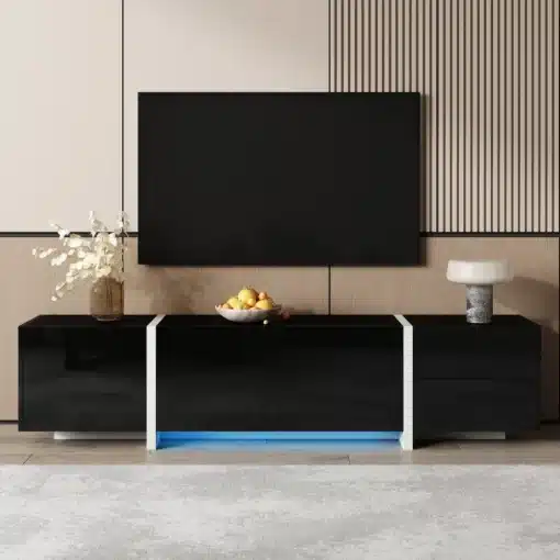 Moodsad TV-alused LED-valguse ja panipaikadega | E-pood Tootemaailm Must TV-aluskapp ja seinas olev teler kaasaegses elutoas