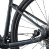 Meeste jalgratas Giant Roam 2 | E-pood Tootemaailm Jalgratta tagaratas, ketasrootor ja tagaülekanne valgel taustal