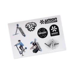 Union Community scooteri kleepsude komplekt valgel taustal