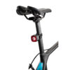 Jalgratta tagatuli Giant Recon TL 100 | E-pood Tootemaailm Jalgratta sadulaposti külge kinnitatud tagatuli, rattaraami ja sadula detail vaates