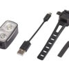 Esitule komplekt: kompaktne topelt LED-ratasõidutuli, USB-laadimiskaabel, kummist kinnitusrihm ja vahetükk