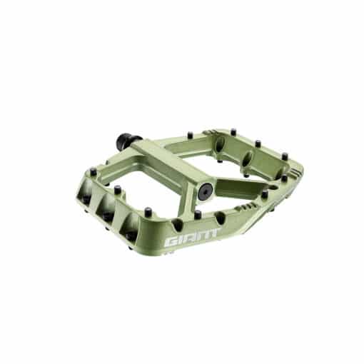 Maastikuratta pedaalid Giant Pinner Pro mustad | E-pood Tootemaailm Roheline GIANT jalgrattapedaal metallist tihvtidega valgel taustal