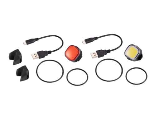 Jalgrattatulede komplekt Giant Cast 30 USB-laetav | E-pood Tootemaailm Kahe USB-kaabliga punane ja kollane lamp koos kinnitusdetailidega