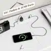 Valge pikenduspesaga laadija 2 AC-pistikupesa ja 2 USB-pordiga, nutitelefon laadimas