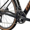 Giant Revolt Advanced 2 Carbon gravel ratas, hall, L | E-pood Tootemaailm Maastikuratta tagumise ja keskmise osa lähivõte: GXT vänt, kett, kassett ja tagumine käiguvahetaja