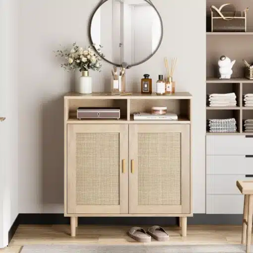 Rotangustega puhvetkapp kahe ukse ja avatud sektsiooniga 80 × 40 × 92 cm | E-pood Tootemaailm Heledast puidust rotangustega esikukapp avatud riiulite, kahe ukse ja kuldsete käepidemetega