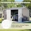 Metallist aiakuur tööriistadele 311 × 240 cm akna ja ventilatsiooniavadega | E-pood Tootemaailm Hall-kuur, millel on tugevdatud vundamendiraam ja avatavad uksed; sees on näha aiatarbeid ja jalgratas