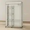 Ratastel riidekapp riidepuutoruga ja riiulitega | E-pood Tootemaailm Riidekapp ratastel, mõõtudega 103 x 43 x 162,5 cm, sisemiste riiulitega ja riputustoruga.