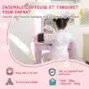 Laste tualettlaud peegli, tabureti ja sahtliga | E-pood Tootemaailm Laste tualettlaua ja tabureti komplekt roosas toonis, laps istub peegli ees