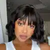Laineline bob-parukas tukaga naturaalsetest juustest | E-pood Tootemaailm Laineline bob-parukas tukaga naturaalsetest juustest