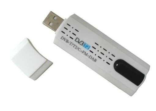 valge USB-ga digitaalne satelliit tuuner musta detailiga
