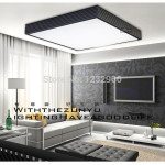 suur kandiline LED laelamp kaasaegses elutoas