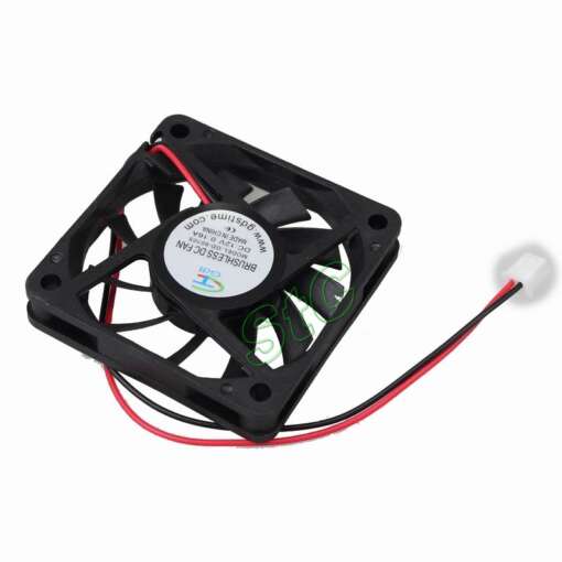 must plastikust 12V jahuti ventilaator juhtmetega