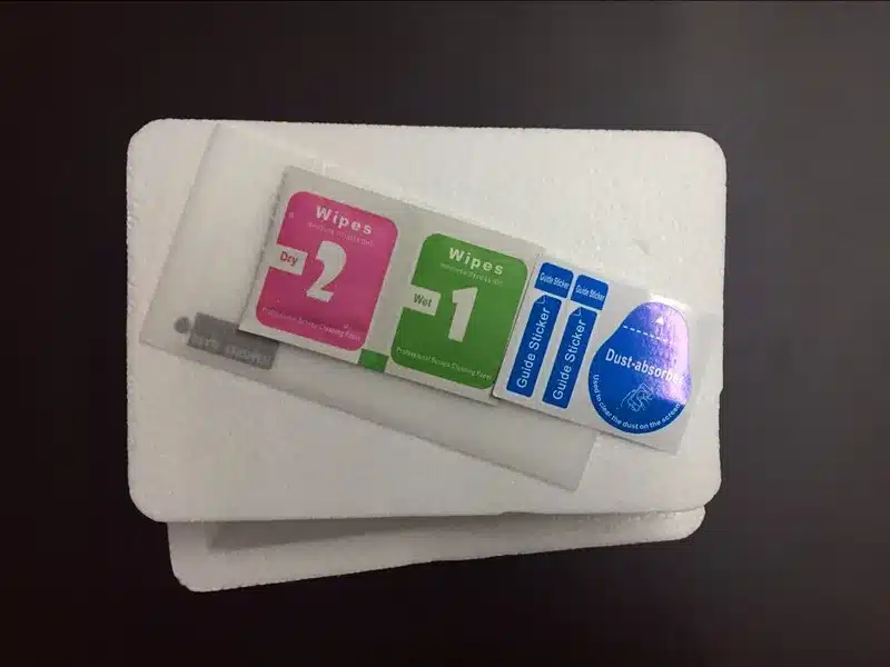 Esi- ja tagakaitse kleeps - iPhone 5/5S | kujundav pilt e-kaubamaja pildikogust