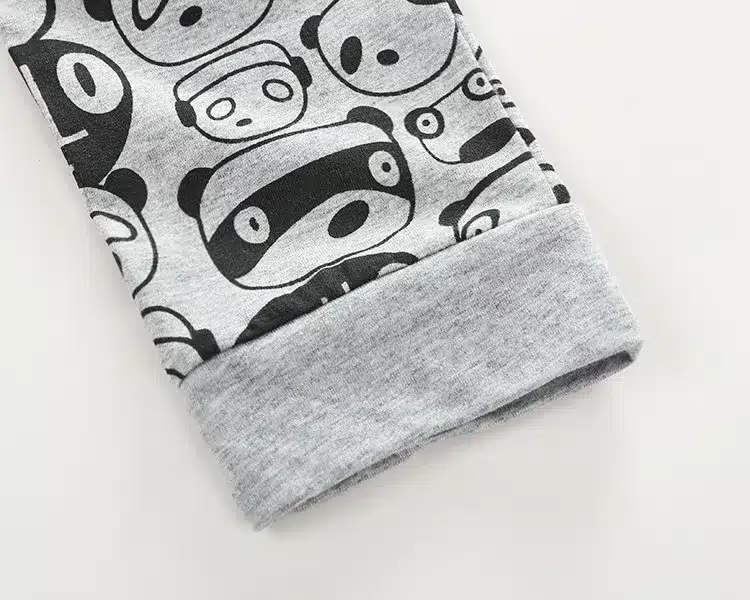 Puuvillast kaheosaline komplekt | kujundav pilt e-kaubamaja pildikogust