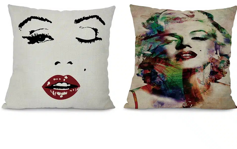 kaks dekoratiivpatjade püürid marilyn monroe kujutistega, üks minimalistlik ja teine värvikas