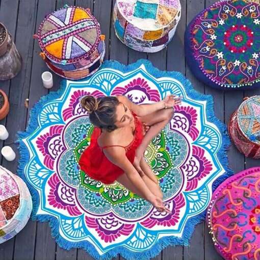 Mandala mustriga ümmargused rätikud