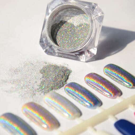 hologrammiefektiga küünte pigment-pulber ja värvilised küünenäidised