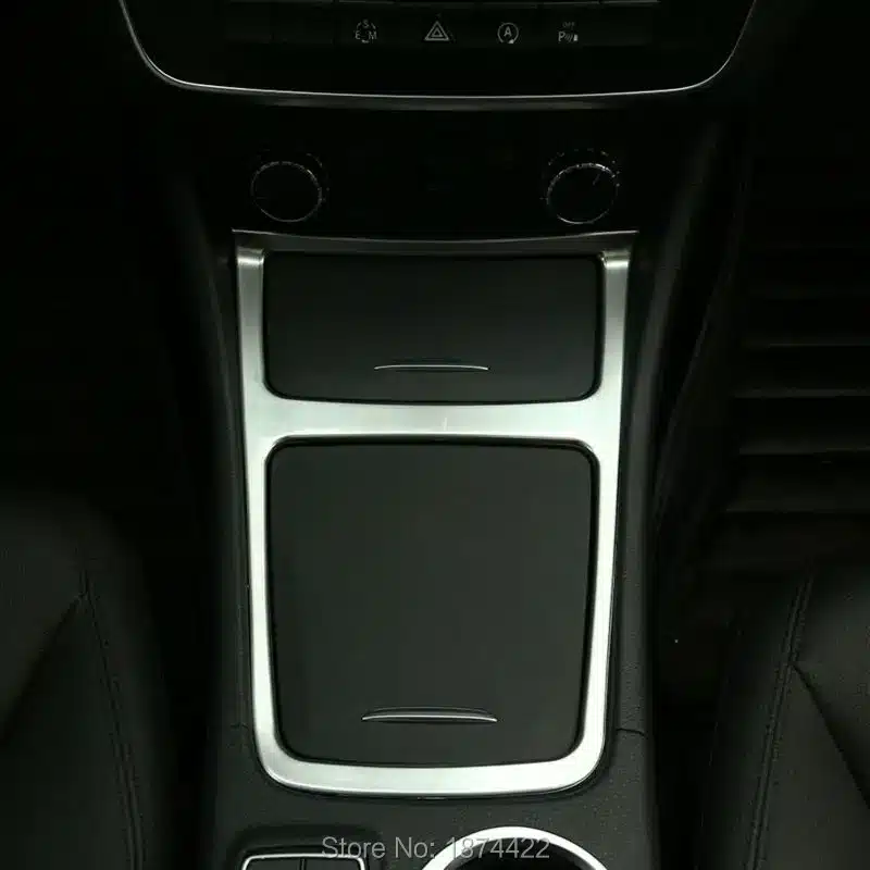 Tuhatoosi raam - Mercedes Benz CLA GLA A Class W117 C117 2013-2017 | kujundav pilt e-kaubamaja pildikogust