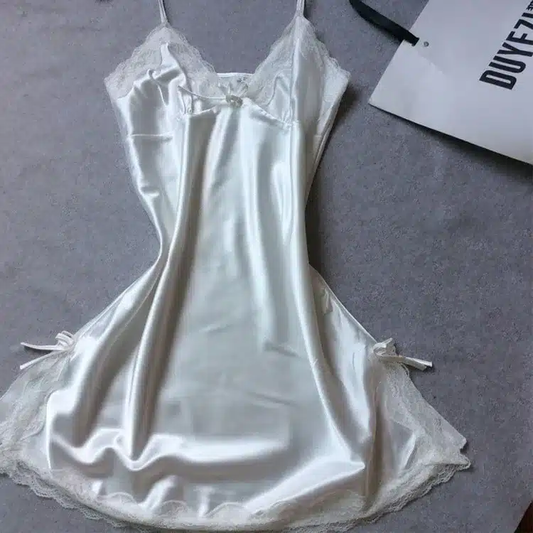 Ladies Sexy Silk Satin Night Dress Sleeveless Nighties V-neck Nightgown Solid Nightdress Lace Night Gown Sleepwear For Women 23