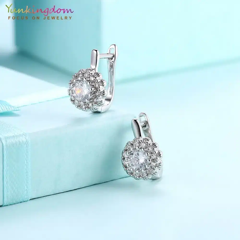 Yunkingdom Fashion Shiny Zirconia Hoop Earrings for Women White Gold/Gold Color Earring 5