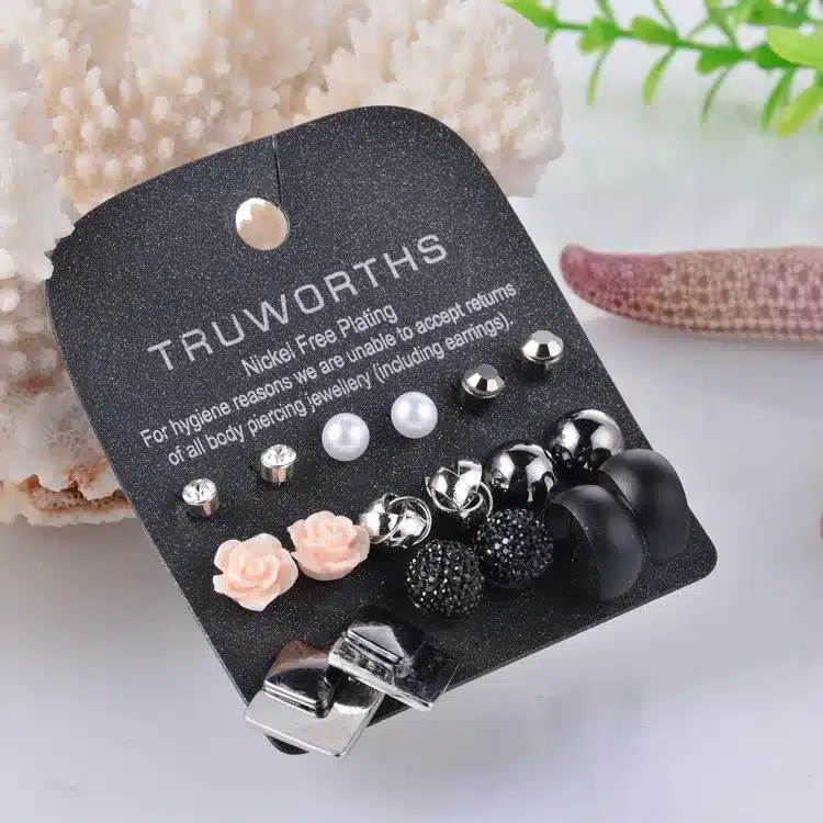[Marte&Joven] New Style Rhinestone Stud Earring Set For Women Hot-selling Cute Flower Mixed Imitation Pearl Earring Sets 9 Pairs 6