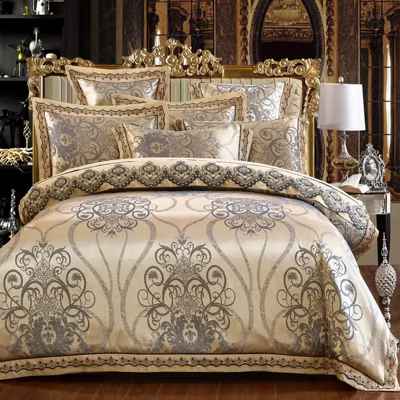 White Silver Color Jacquard Luxury Bedding sets 4/6 Pcs Queen/King size lace cotton Stain Bed set Bed linen Duvet cover pillow 15