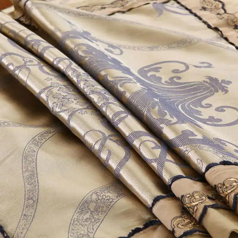 White Silver Color Jacquard Luxury Bedding sets 4/6 Pcs Queen/King size lace cotton Stain Bed set Bed linen Duvet cover pillow 19