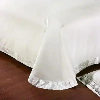 White Silver Color Jacquard Luxury Bedding sets 4/6 Pcs Queen/King size lace cotton Stain Bed set Bed linen Duvet cover pillow 29