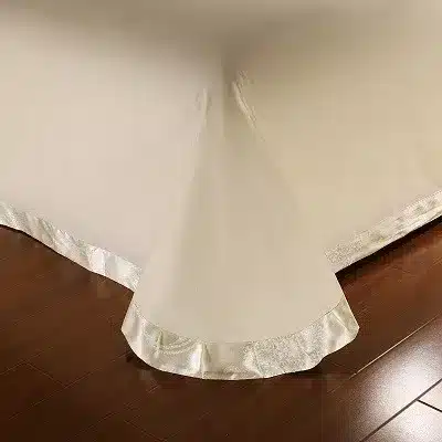 White Silver Color Jacquard Luxury Bedding sets 4/6 Pcs Queen/King size lace cotton Stain Bed set Bed linen Duvet cover pillow 36