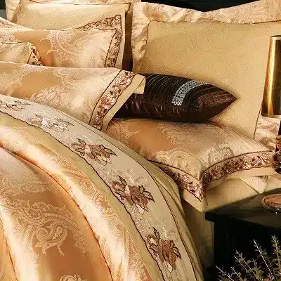 White Silver Color Jacquard Luxury Bedding sets 4/6 Pcs Queen/King size lace cotton Stain Bed set Bed linen Duvet cover pillow 66