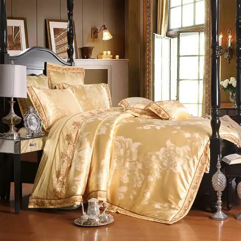 White Silver Color Jacquard Luxury Bedding sets 4/6 Pcs Queen/King size lace cotton Stain Bed set Bed linen Duvet cover pillow 120