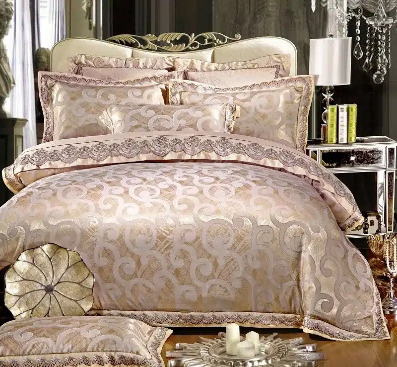 White Silver Color Jacquard Luxury Bedding sets 4/6 Pcs Queen/King size lace cotton Stain Bed set Bed linen Duvet cover pillow 136