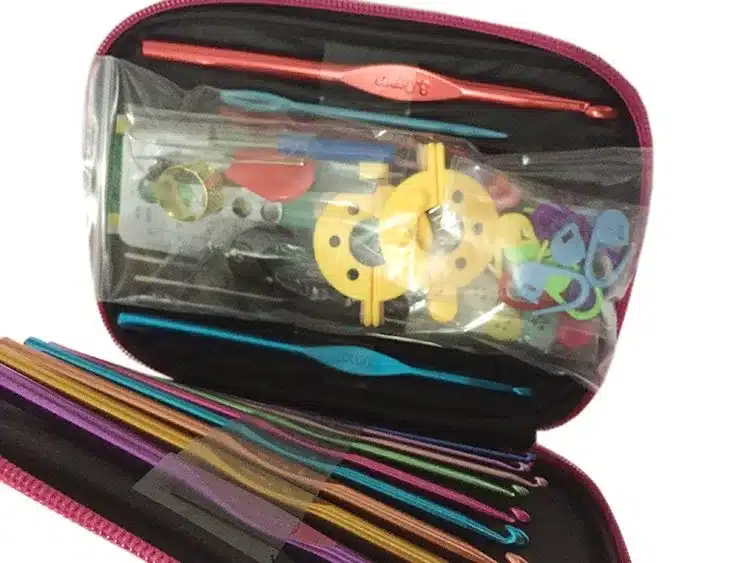 Fancy Crochet Set 73Pcs Crochet Kit Set with Case Exclusive Weaving Tools Sweater Needle Stainless Steel Sewing Tools Accessory 4