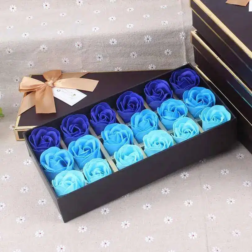 Rose Soap Flower Scented Soap Flower Petals 18 Heads With Box For Valentine's Day Birthday Gift Artificial Flowers For Decor 18