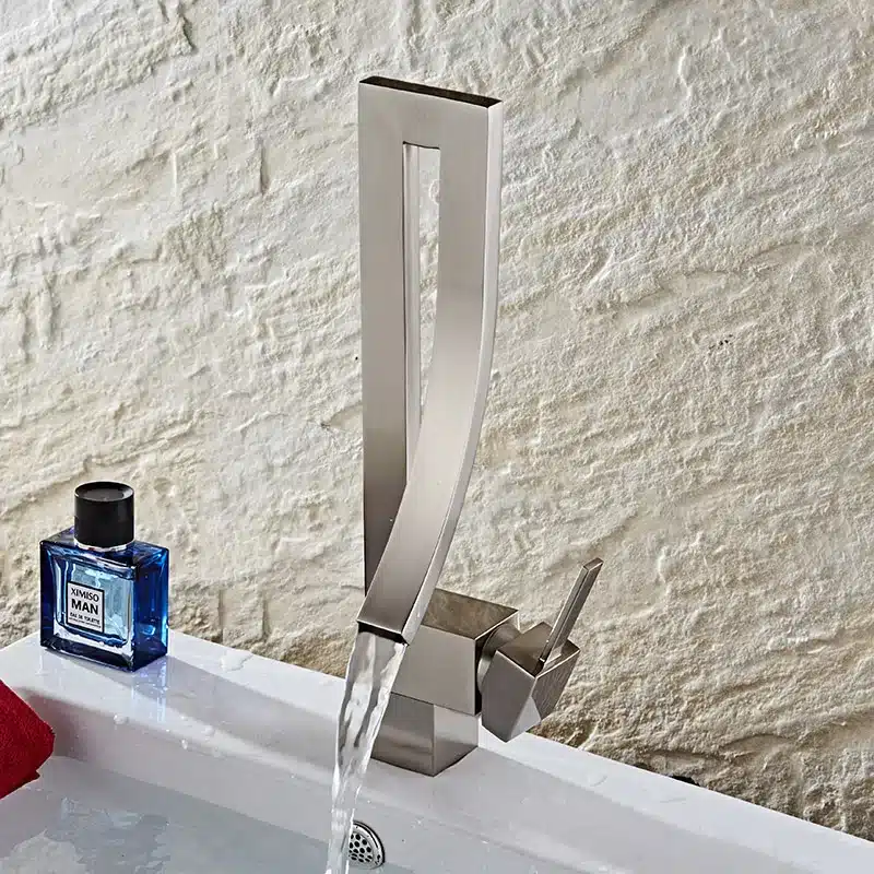 Sallin Black Brass Basin Faucet Single Handle Waterfall Basin Mixer Tap Hot And Cold Bathroom Faucet Sink Waterfall Faucet 26