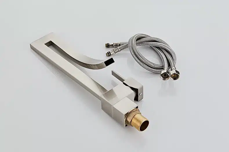 Sallin Black Brass Basin Faucet Single Handle Waterfall Basin Mixer Tap Hot And Cold Bathroom Faucet Sink Waterfall Faucet 38